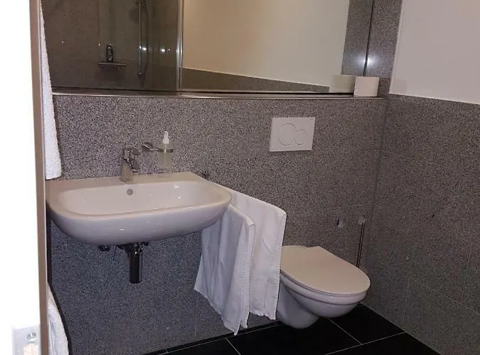 Daire Wohnen Im Souterrain Einer *